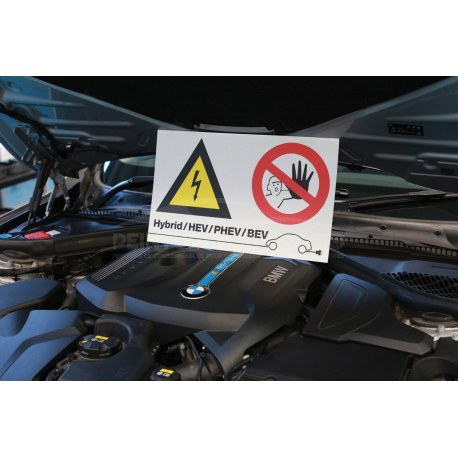 Panneau Haute tension danger interdiction d'entrée